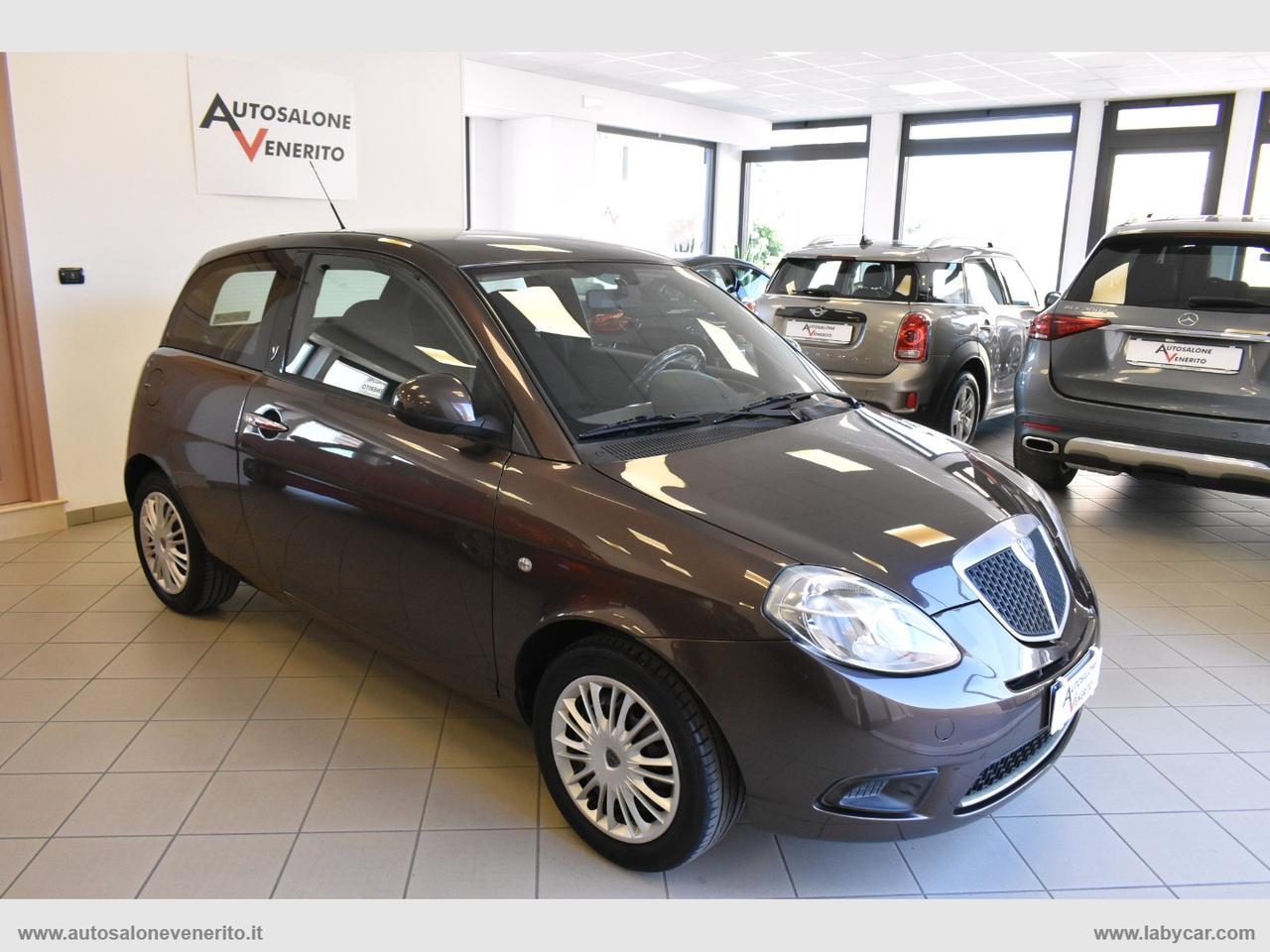 LANCIA Ypsilon 1.2 Versus