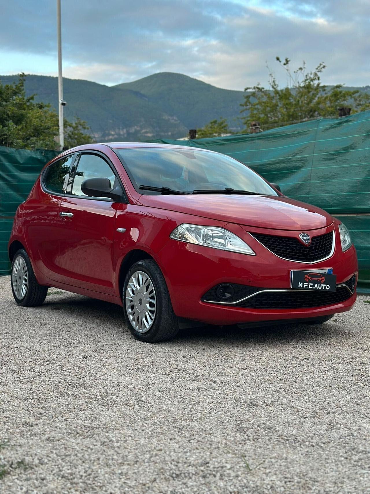 Lancia Ypsilon ANNO 2019 1.2 ECOCHIC GPL DI SERIE
