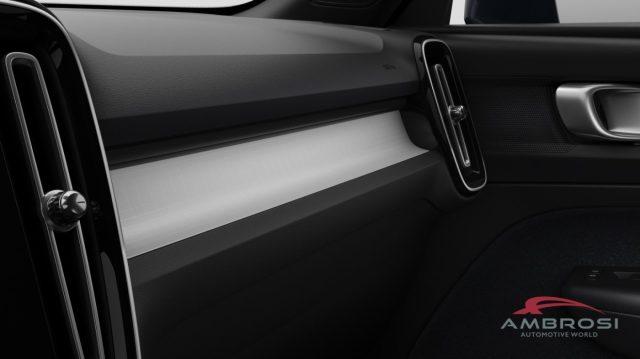 VOLVO XC40 B3 Mild hybrid Benzina Core