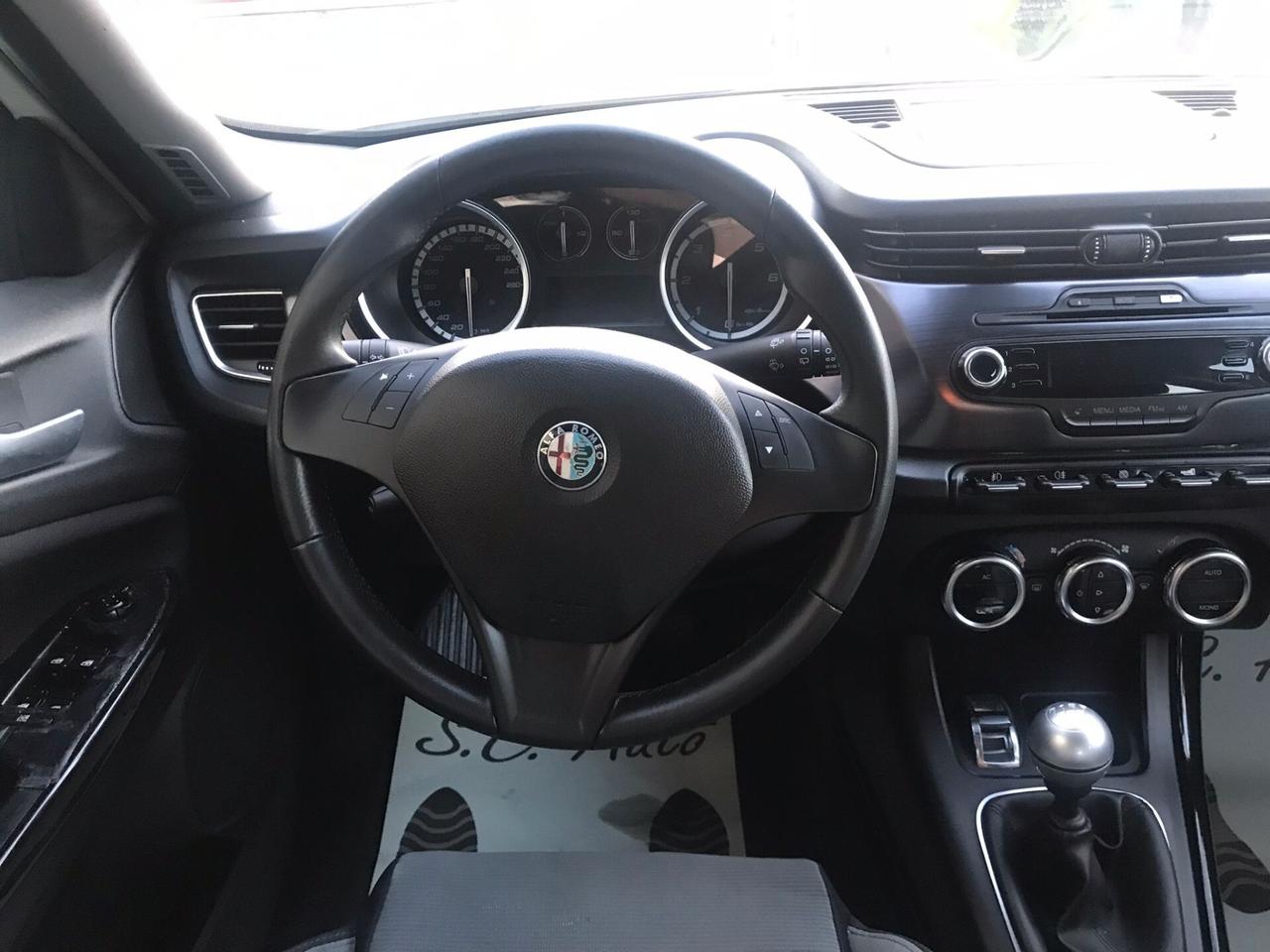 Alfa Romeo Giulietta 1.6 JTDm-2 105 CV Distinctive