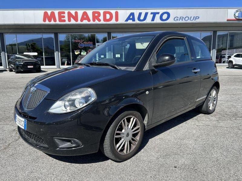 Lancia Ypsilon 1.3 MJT 75 CV