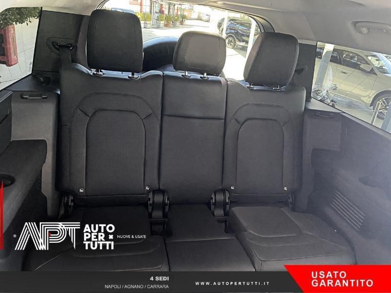 Land Rover Defender Defender 130 3.0d i6 mhev SE awd 250cv auto 8p.ti