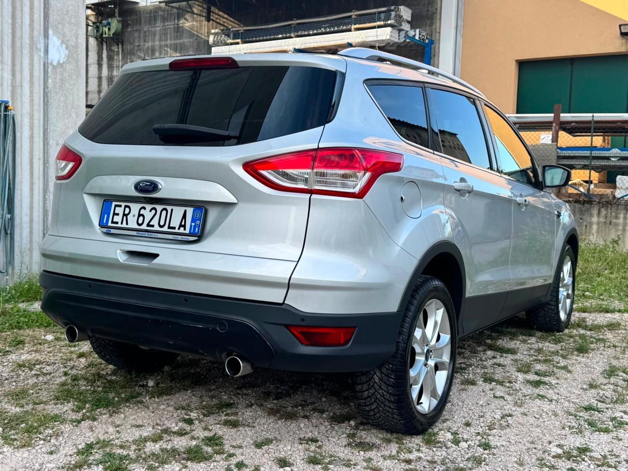Ford Kuga 2.0 TDCI 163 CV 4WD Powershift Titanium