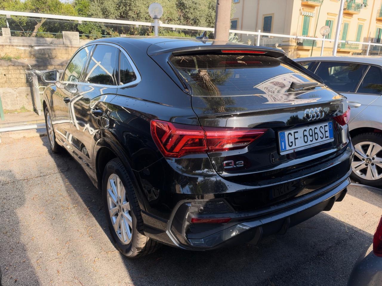 Audi Q3 SPB 45 TFSI e S tronic Business Plus