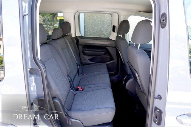 FORD Tourneo Connect 2.0 EcoBlue 122 CV Powershift Titanium