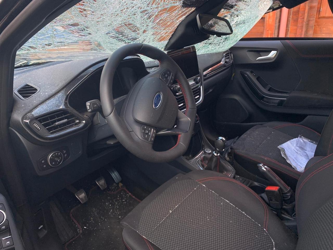 Ford Puma 1.0 EcoBoost Hybrid 125 CV S&S ST-Line INCIDENTATA