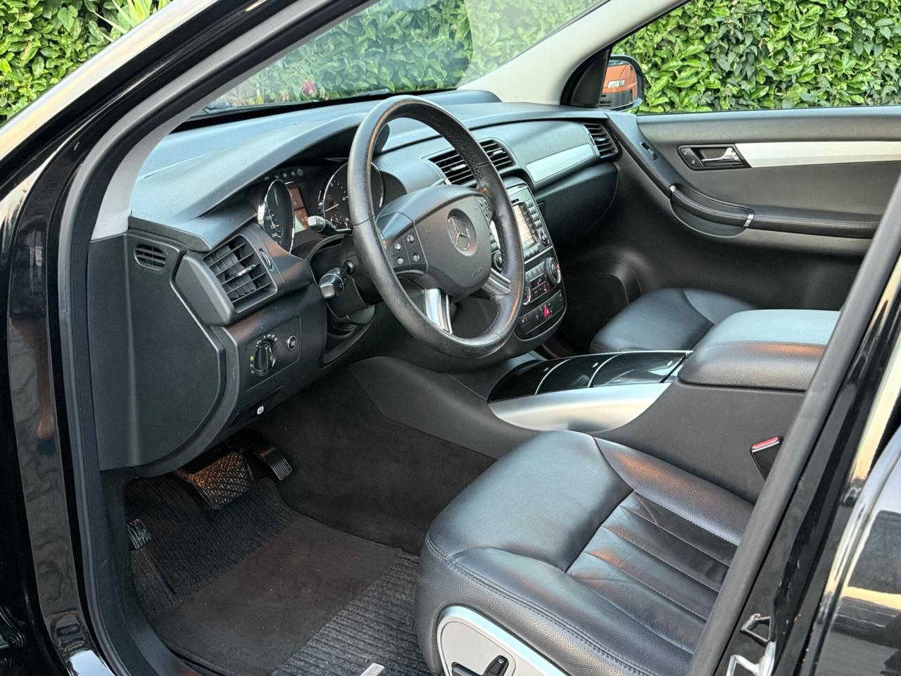 Mercedes-benz R320 CDI 4Matic 7G-TRONIC