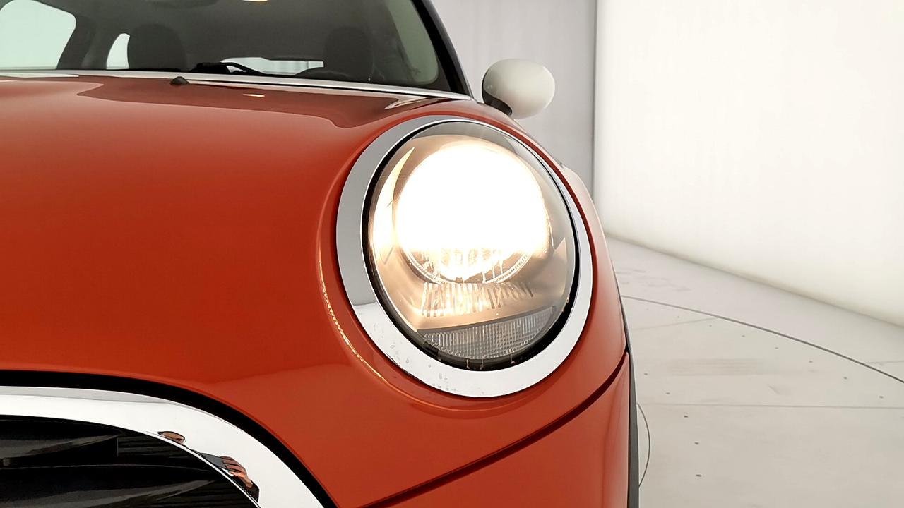 MINI Mini IV F55 2018 5p - Mini 5p 1.5 Cooper D