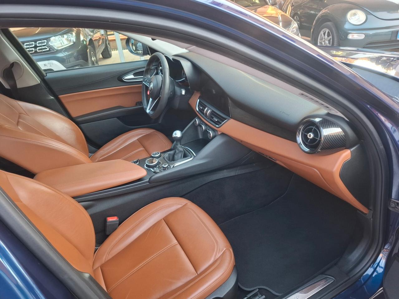 Alfa Romeo Giulia - 2.2 Super NAP