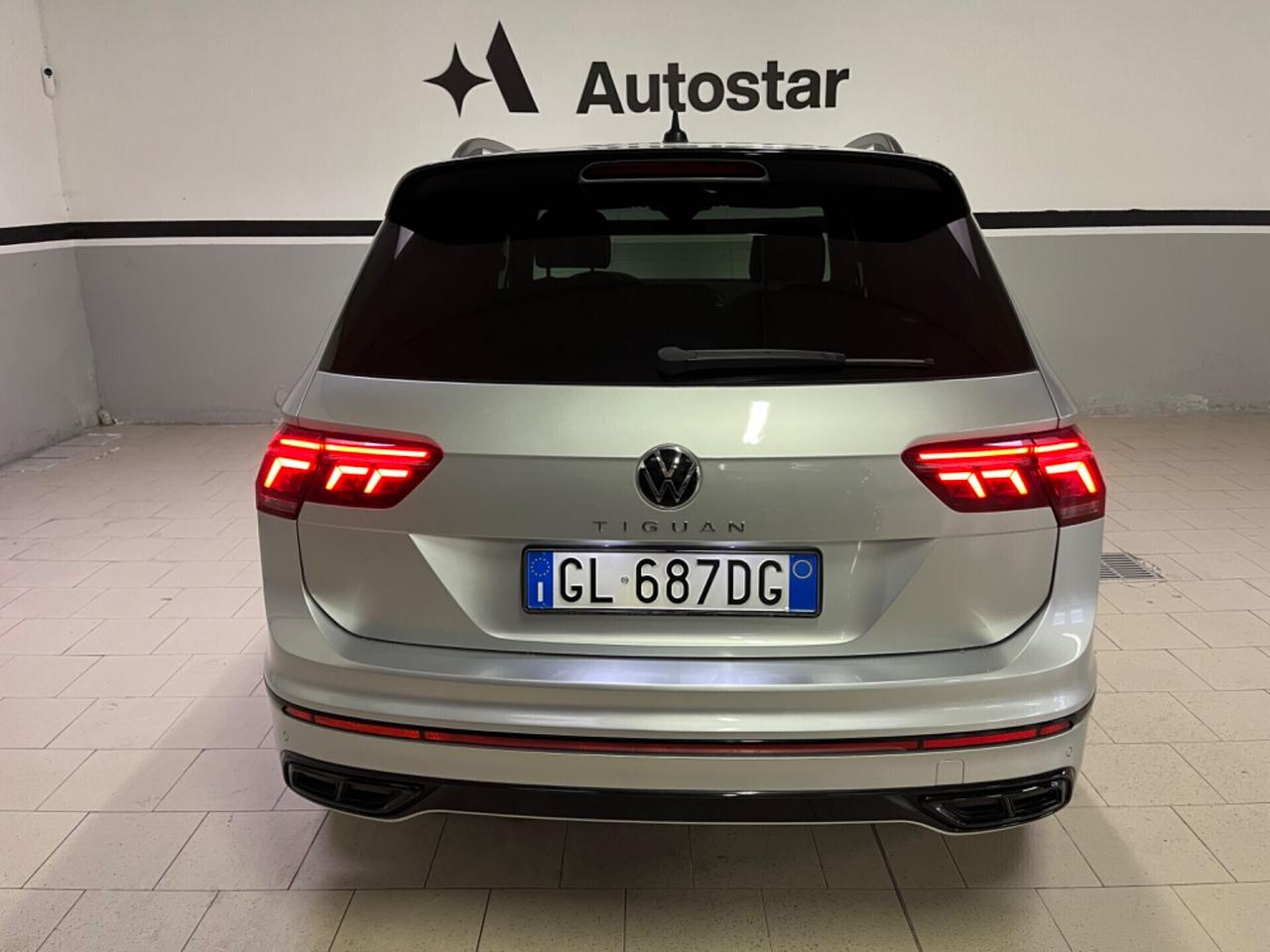 Volkswagen Tiguan 2.0 TDI 150 CV SCR DSG R-Line