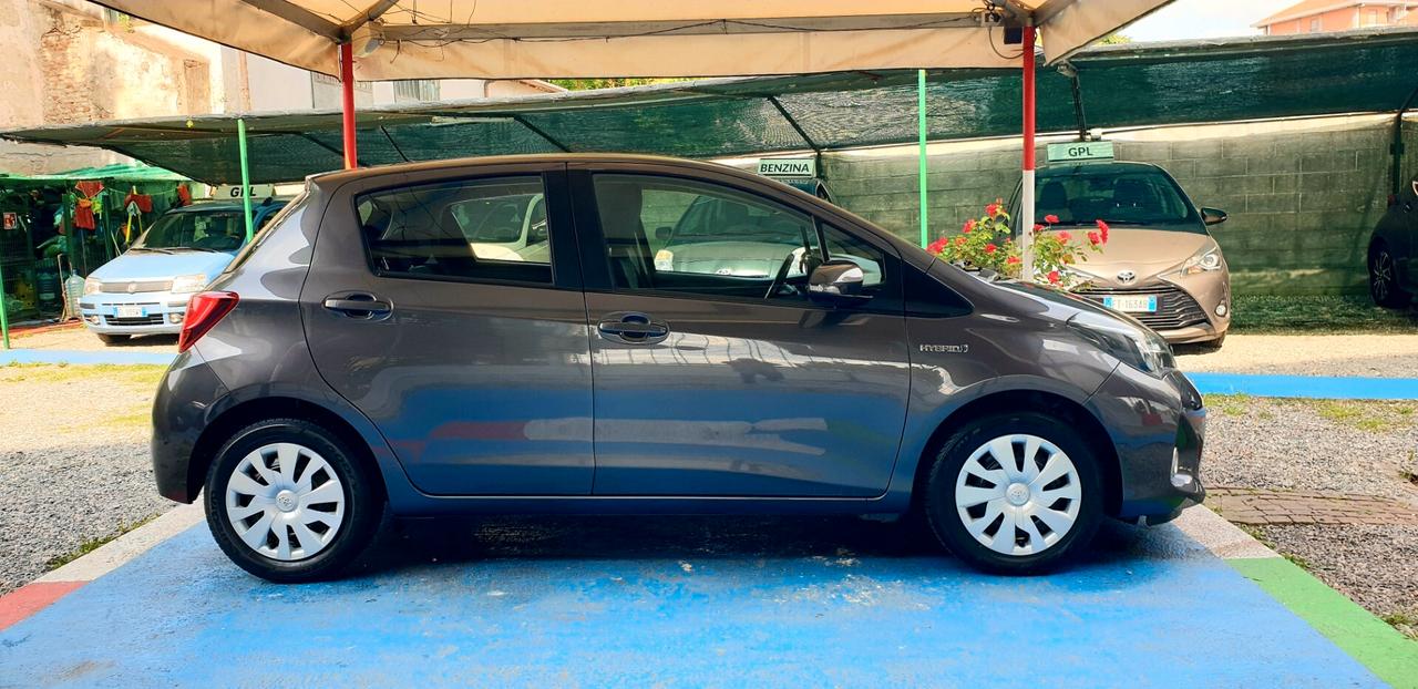 TOYOTA YARIS 1.5 BENZINA/IBRIDA GARANZIA DI CASA TOYOTA