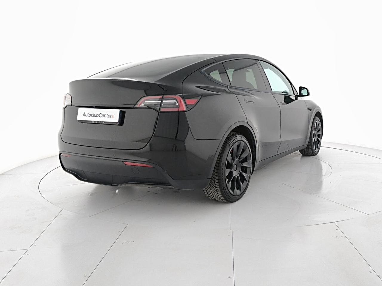Tesla Model Y Long Range Dual Motor awd