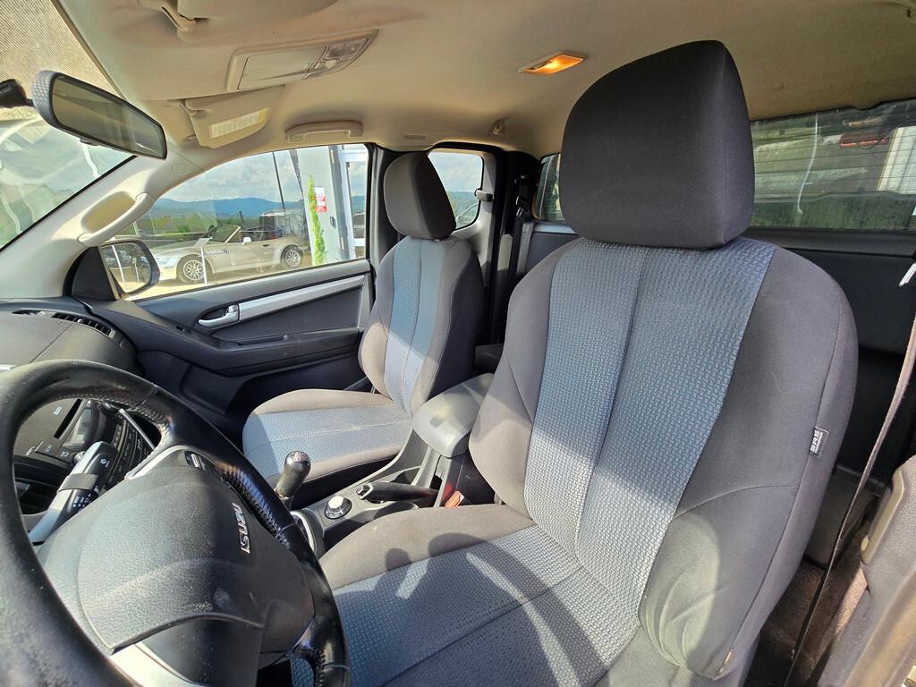 Isuzu D-Max 2.5 TDI 163CV SPACE CAB MONSTER LS
