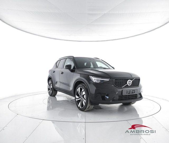 VOLVO XC40 B3 Mild hybrid Benzina Ultra Dark