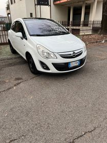 Opel Corsa 1.4 3 porte b-color x neopatentato