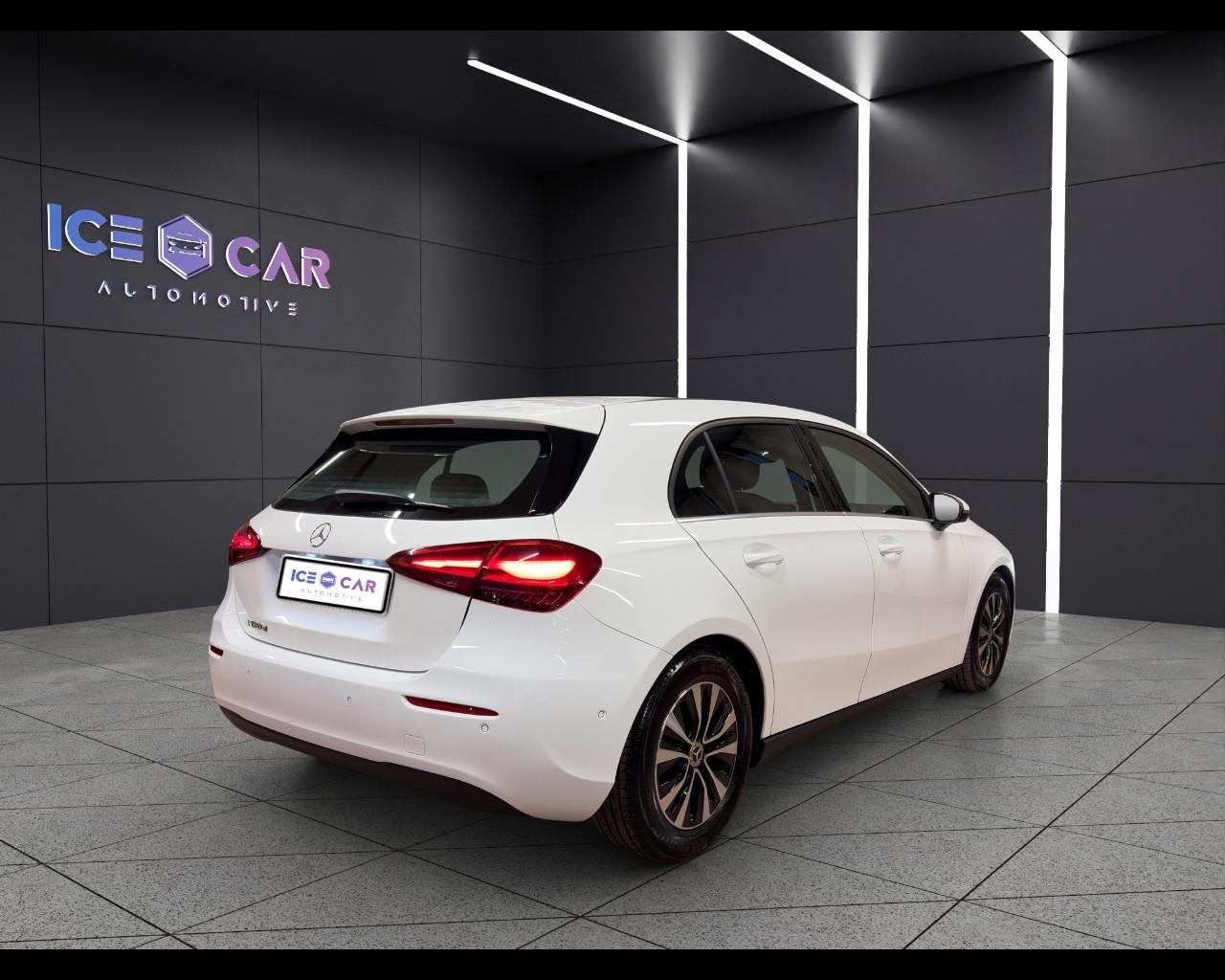 Mercedes-Benz A 180 d Automatic Advanced