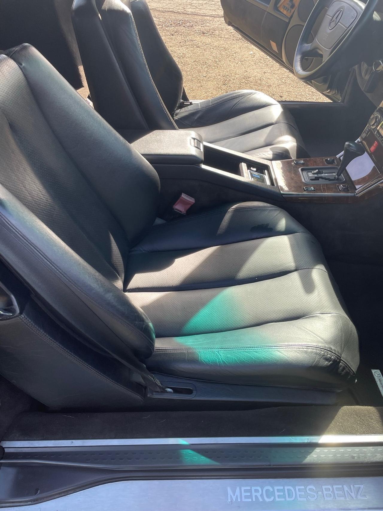 Mercedes-Benz SL 300