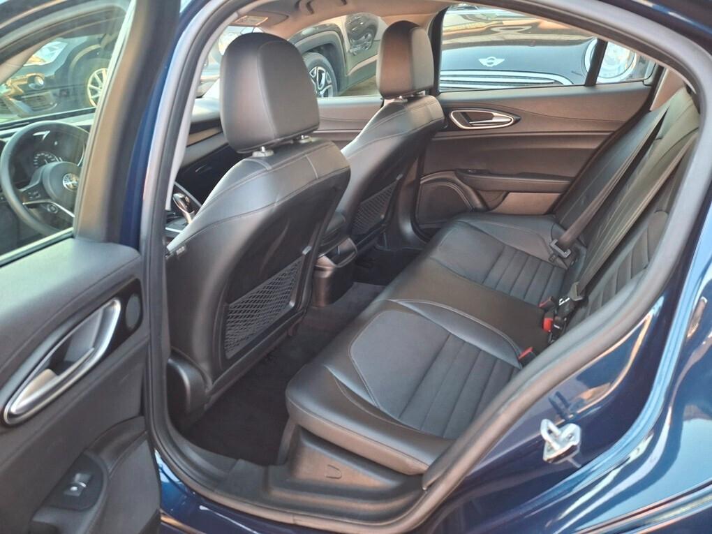 Alfa Romeo Giulia 2.2 Turbodiesel 150cv AT8 Super