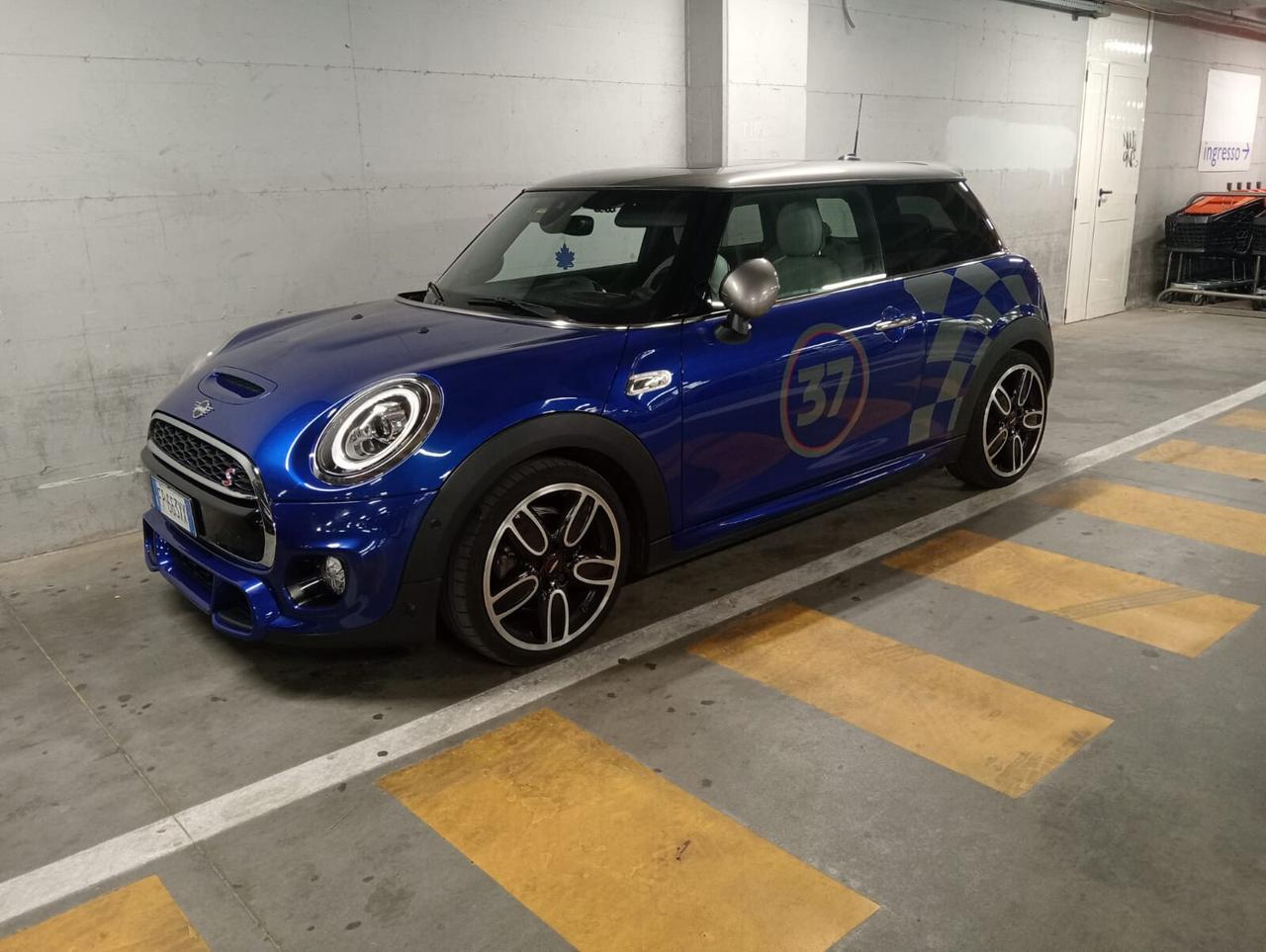 Mini 2.0 Cooper SD 170cv Automatica Hype