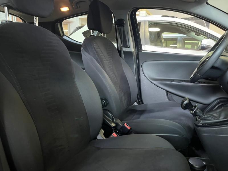 LANCIA Ypsilon 1.2 69 CV 5 porte Gold