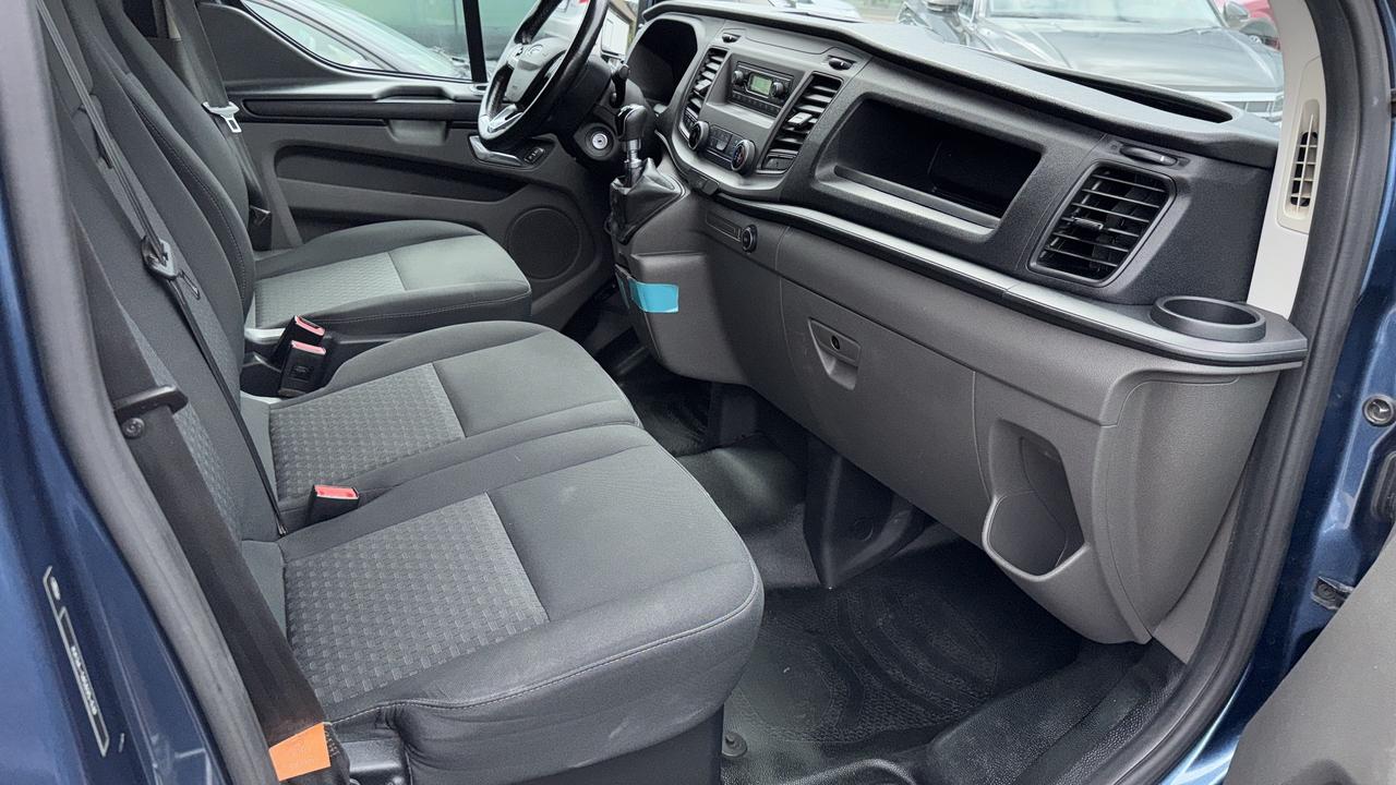Ford Transit Custom AUTOCARRO 6 POSTI