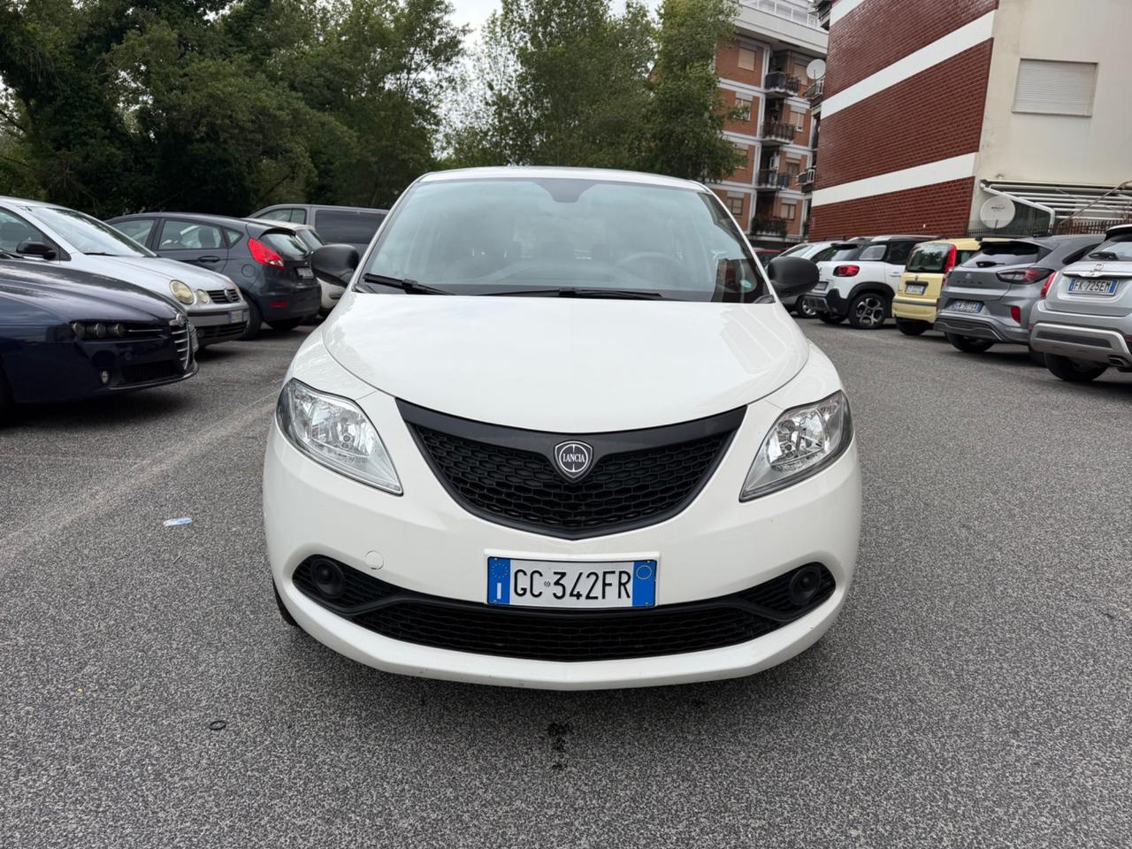 Lancia Ypsilon 1.0 5p S&S Hyb - PREZZO PROMO -