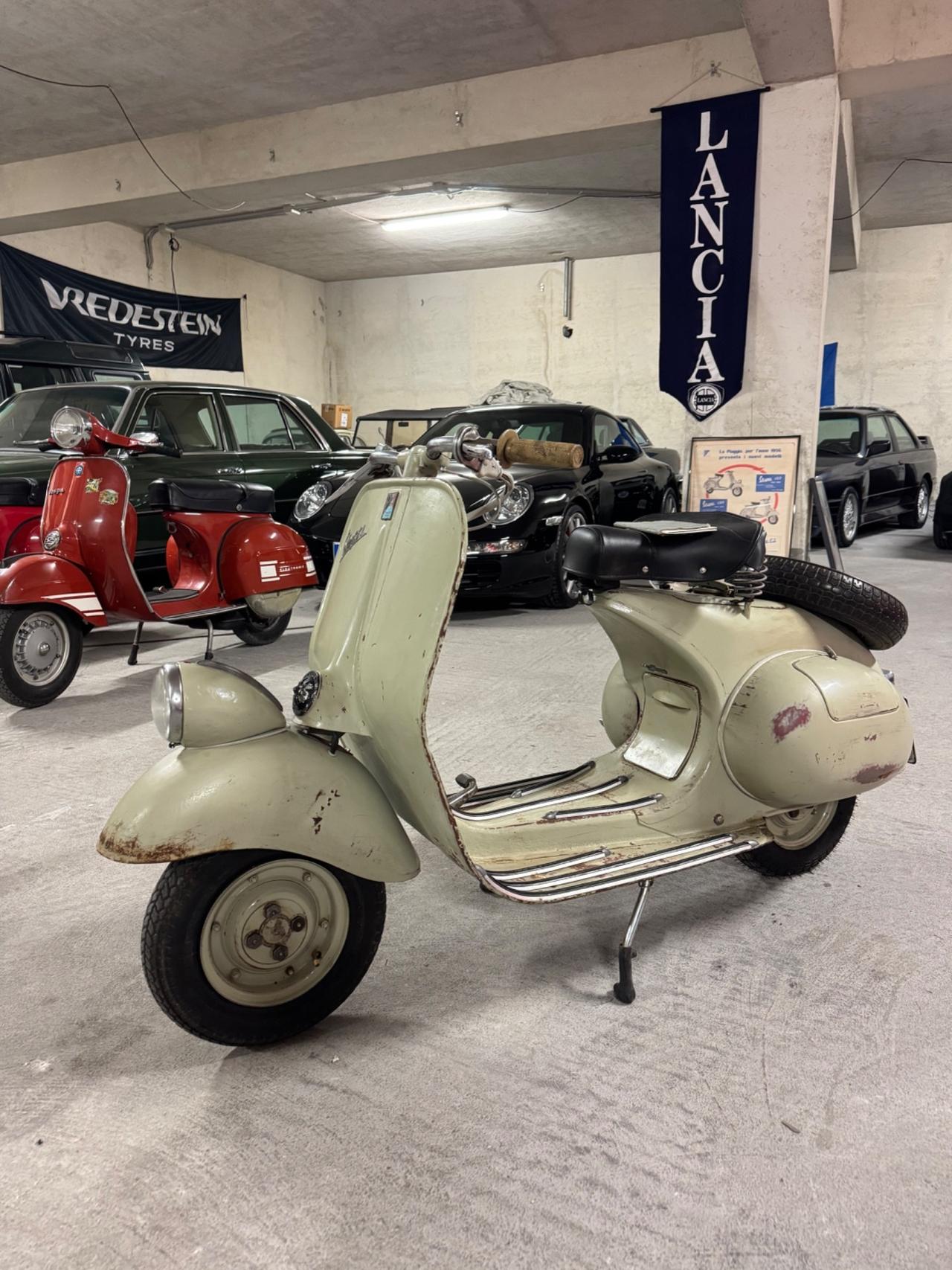 Piaggio Vespa 125 faro basso VM2T CONSERVATA