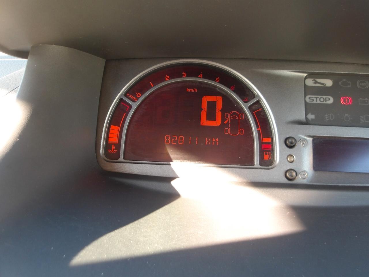 RENAULT MODUS 1.2 BENZ-KM 82.000-2007