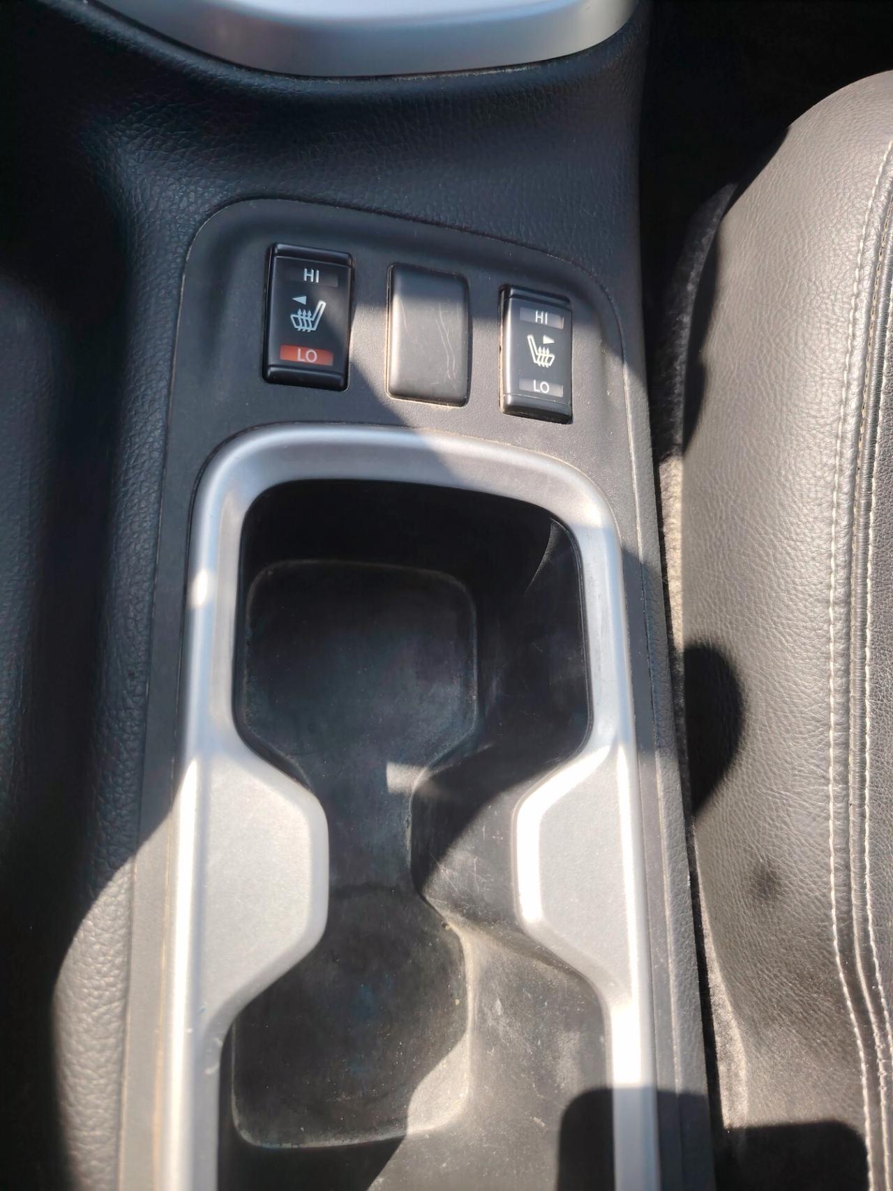 Nissan Navara 2.3 dCi 190 CV 7AT 4WD Double Cab N-Guard