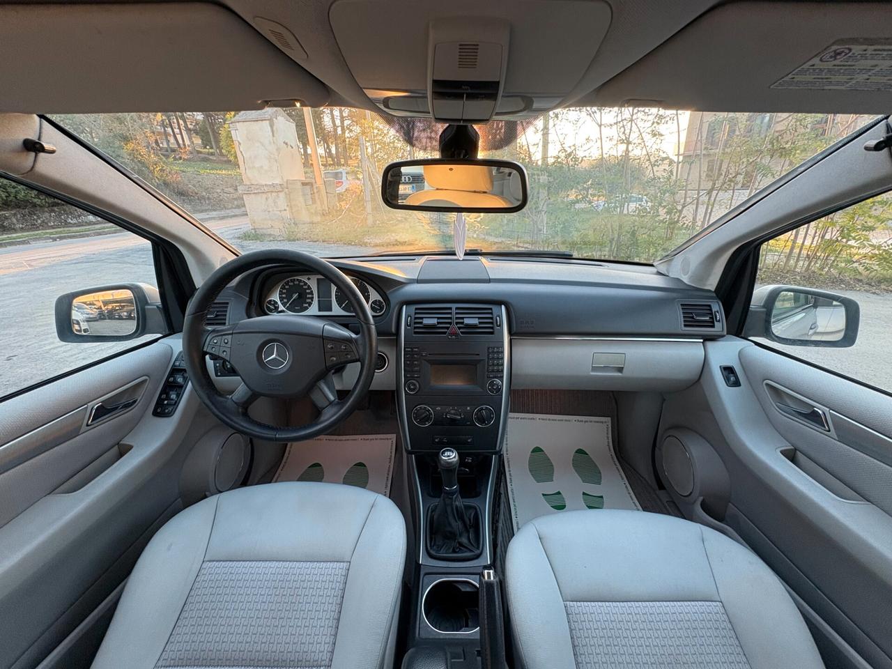 Mercedes-benz B 200 CDI