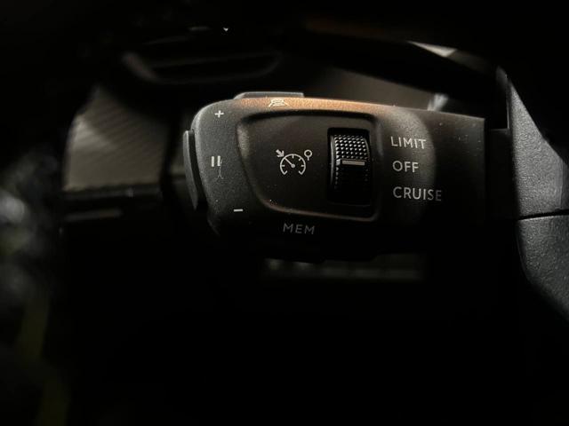 PEUGEOT 2008 motore elettrico 136 CV GT Pack TETTO APRIBILE