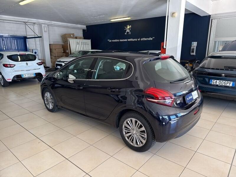 Peugeot 208 BlueHDi 100 5 porte Allure