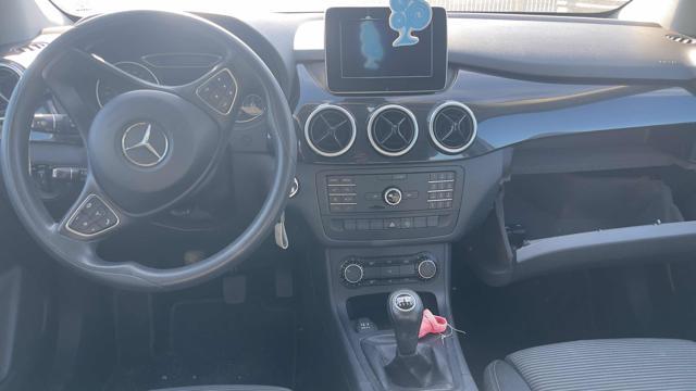 MERCEDES-BENZ B 200 c Sport Motore Rotto
