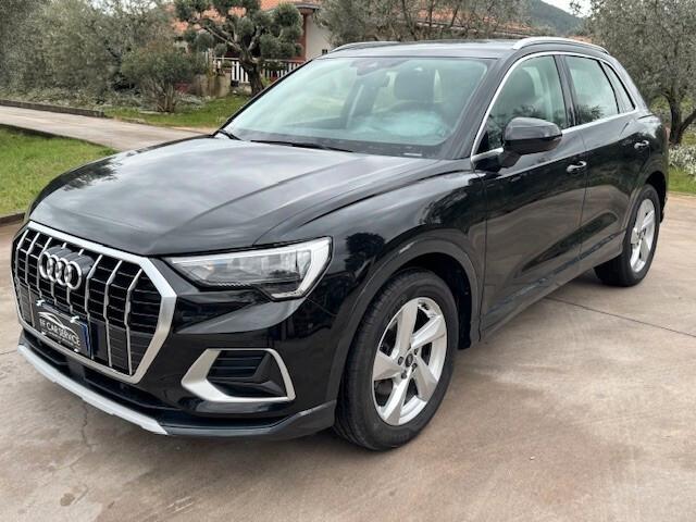 Audi Q3 35 TDI S tronic Business Advanced 24 MESI di garanzia