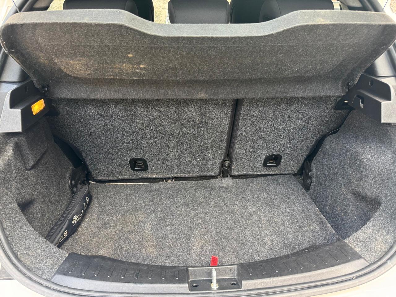 Lancia Ypsilon 1.2 70CV GOLD