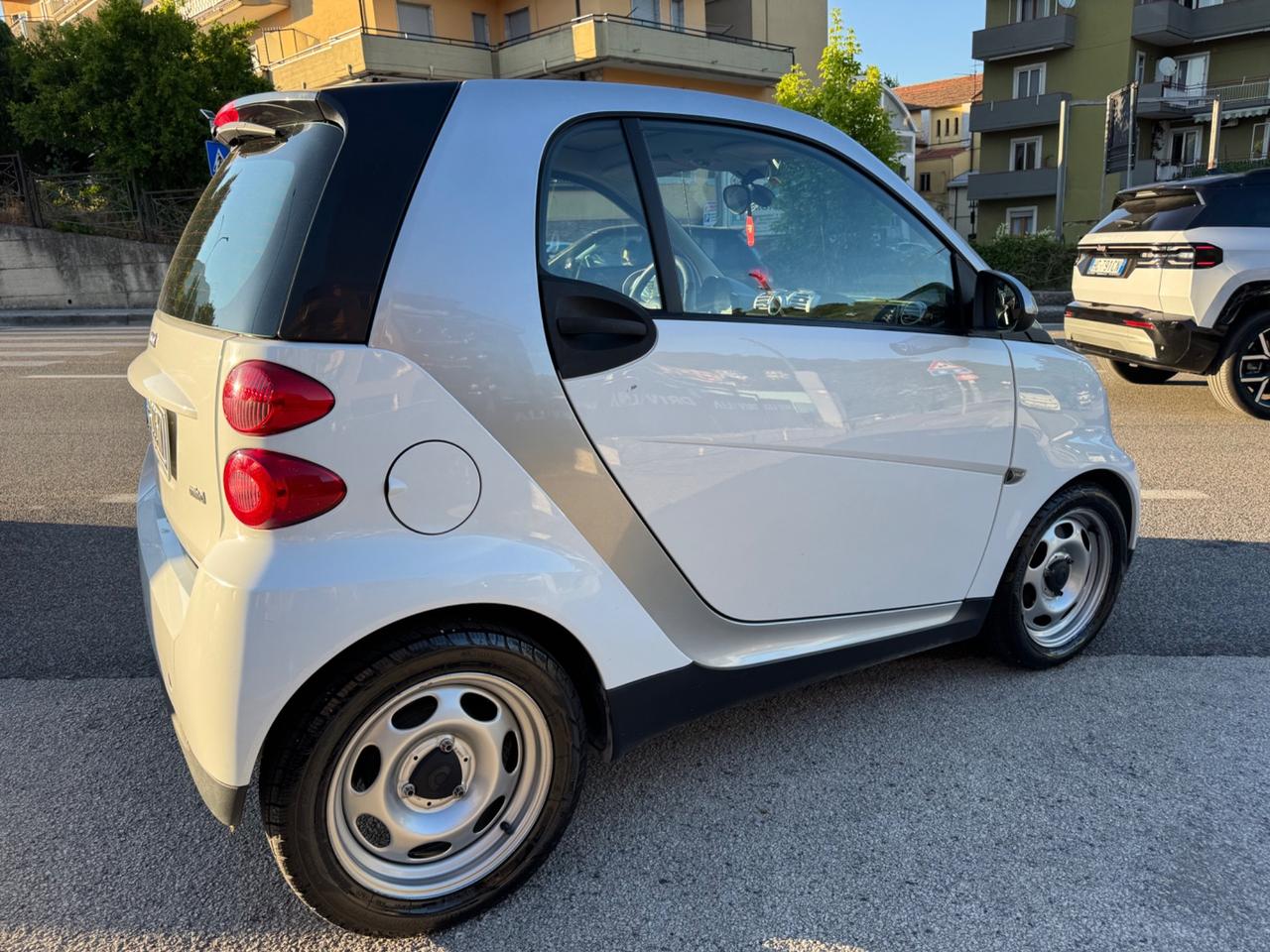 Smart ForTwo 1000 52 kW coupé pure