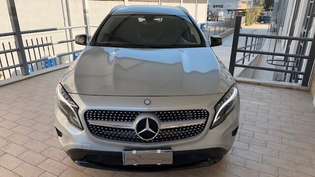 Mercedes-benz GLA 200 CDI Automatic 4Matic Sport