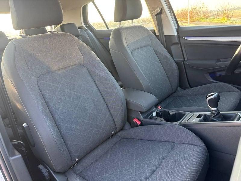 Volkswagen Golf NEOP. 1.0 Benzina 110cv
