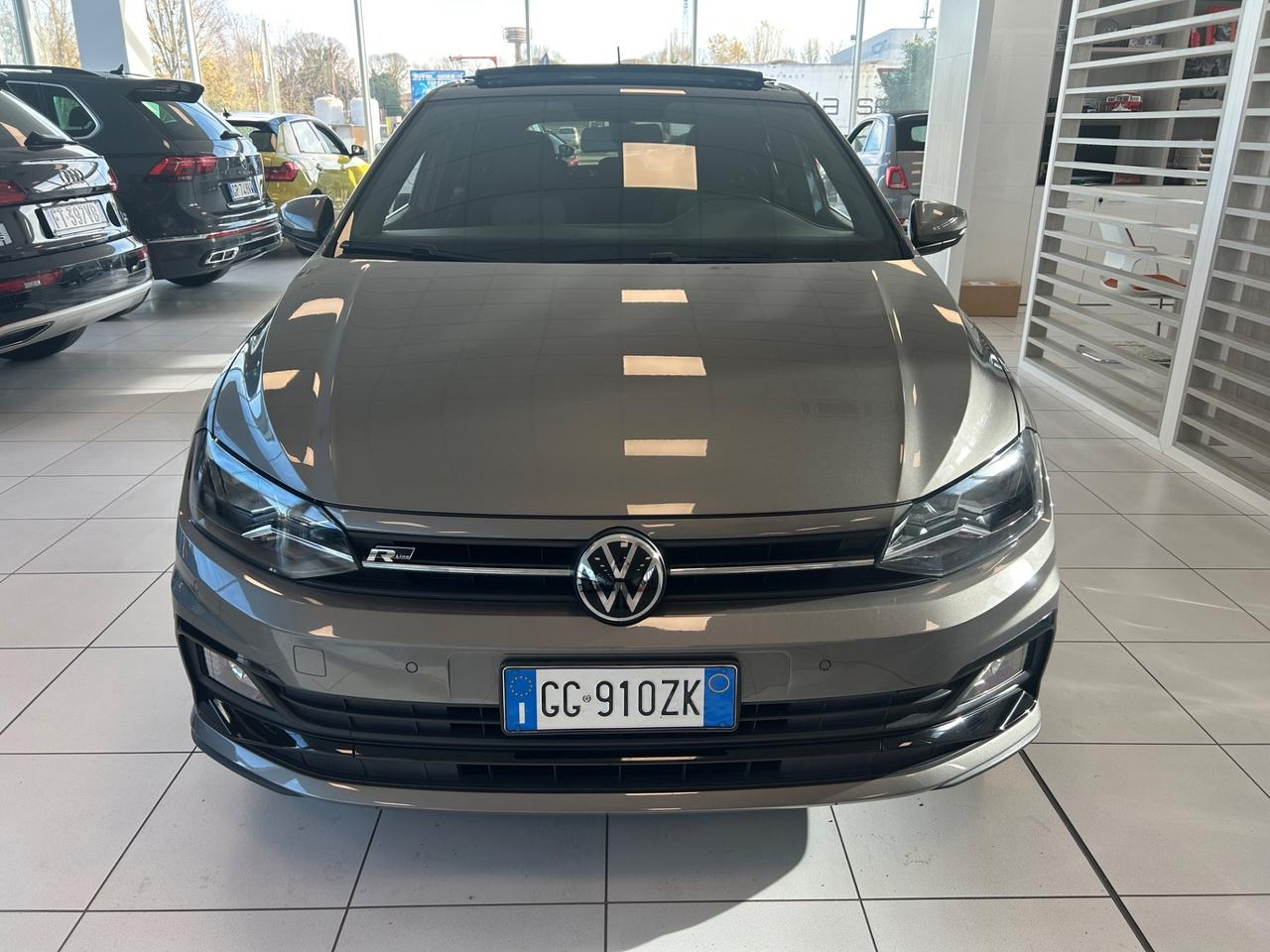 Volkswagen Polo 1.0 EVO 80 CV 5p. Sport BMT R-Line Neopatentati