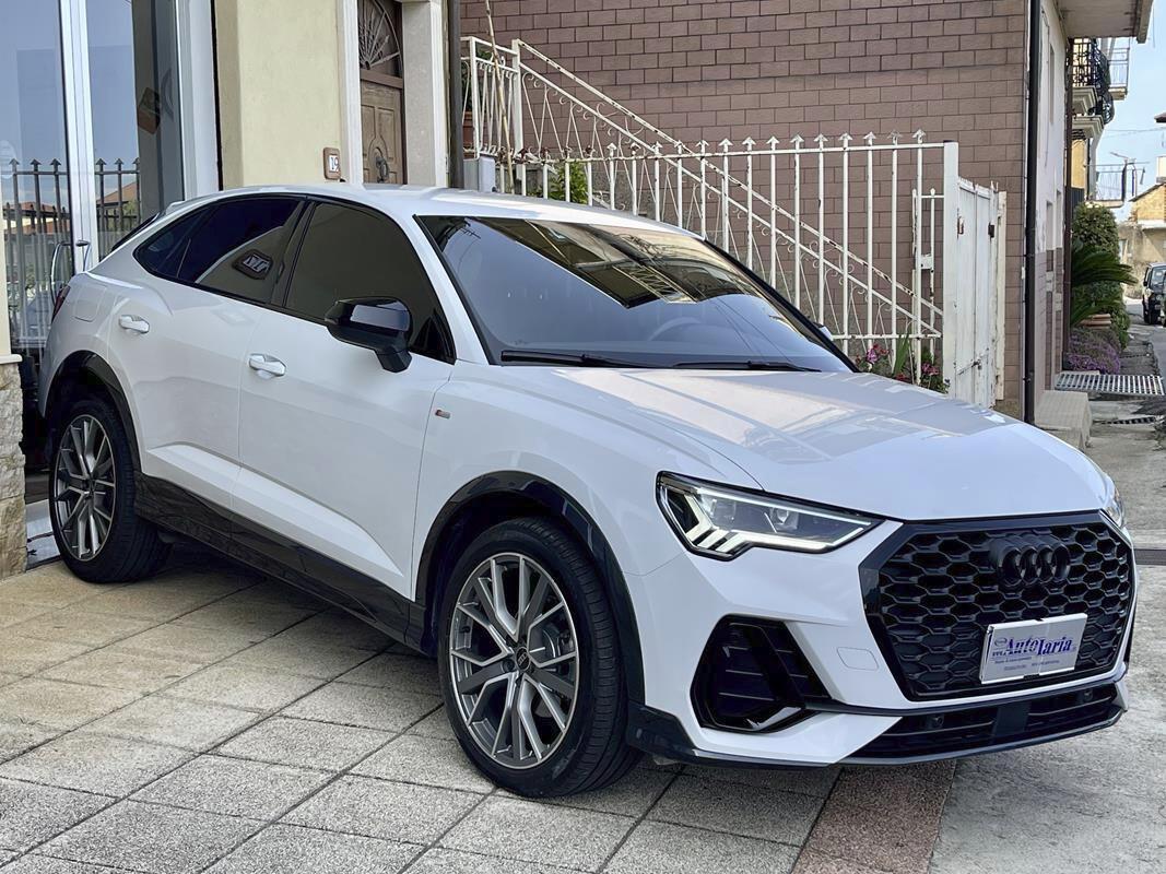 Audi Q3 SPB 35 TDI S tronic S line edition Interno/Esterno-Navigazione MMI plus-Fari Full Led matrix-Retrocamera-Cerchi lega Audi Sport 20"-Pack Black edition