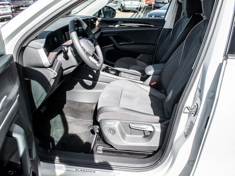 Volkswagen Tayron 1.5 eTSI ACT DSG Elegance 7 posti Led Plus Gancio 19" Camera 360°