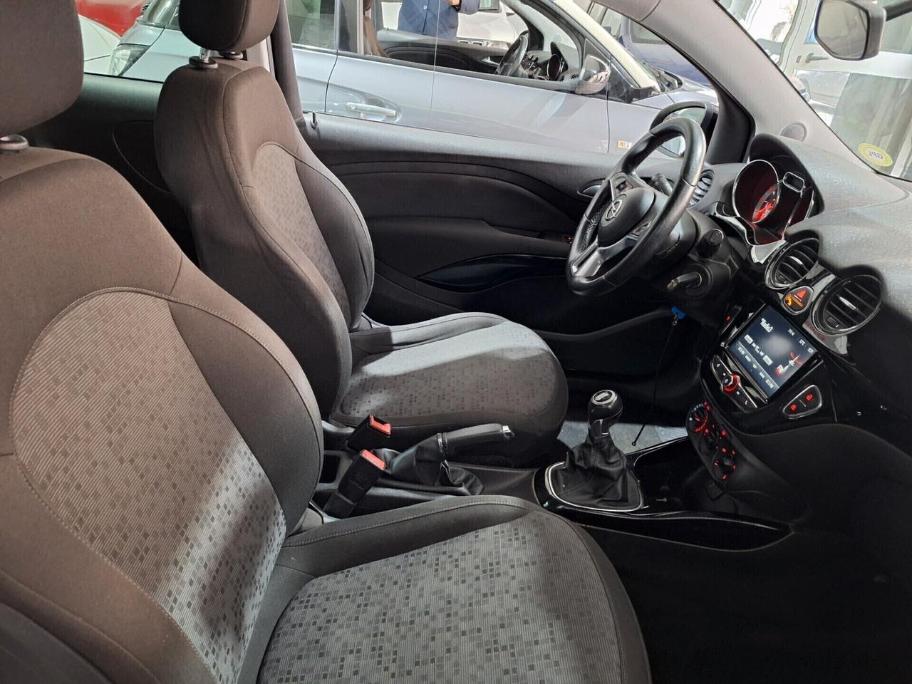 Opel Adam 1.2 GPL 69CV Unlimited 2017