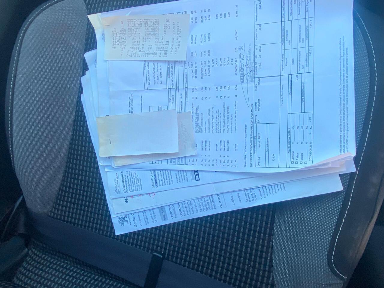 Peugeot Partner Tepee BlueHDi 100 Outdoor