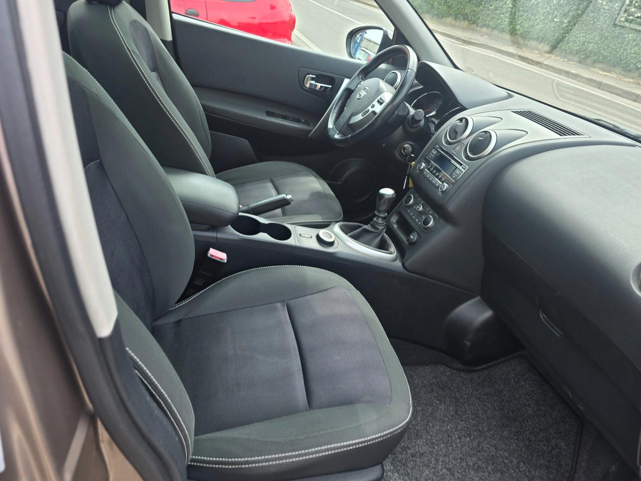 Nissan Qashqai 1.6 dCi DPF Tekna