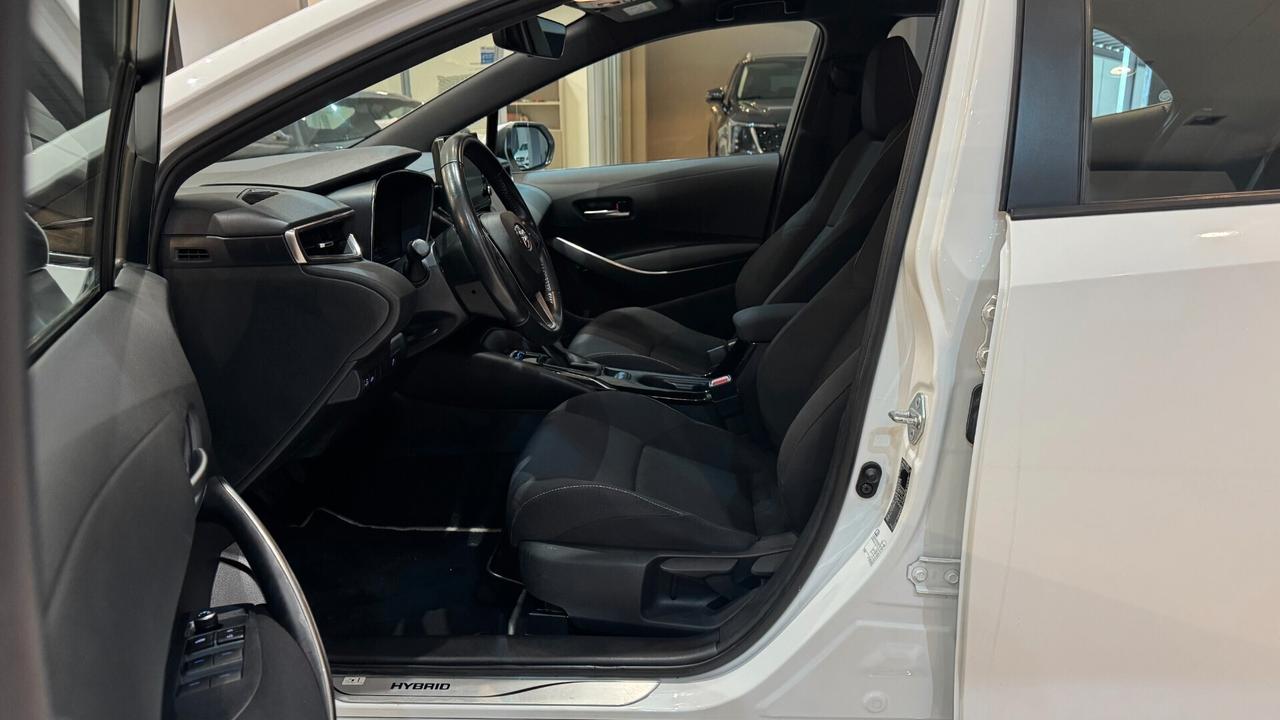 TOYOTA COROLLA 1.8 HYBRID E-CVT - 2021