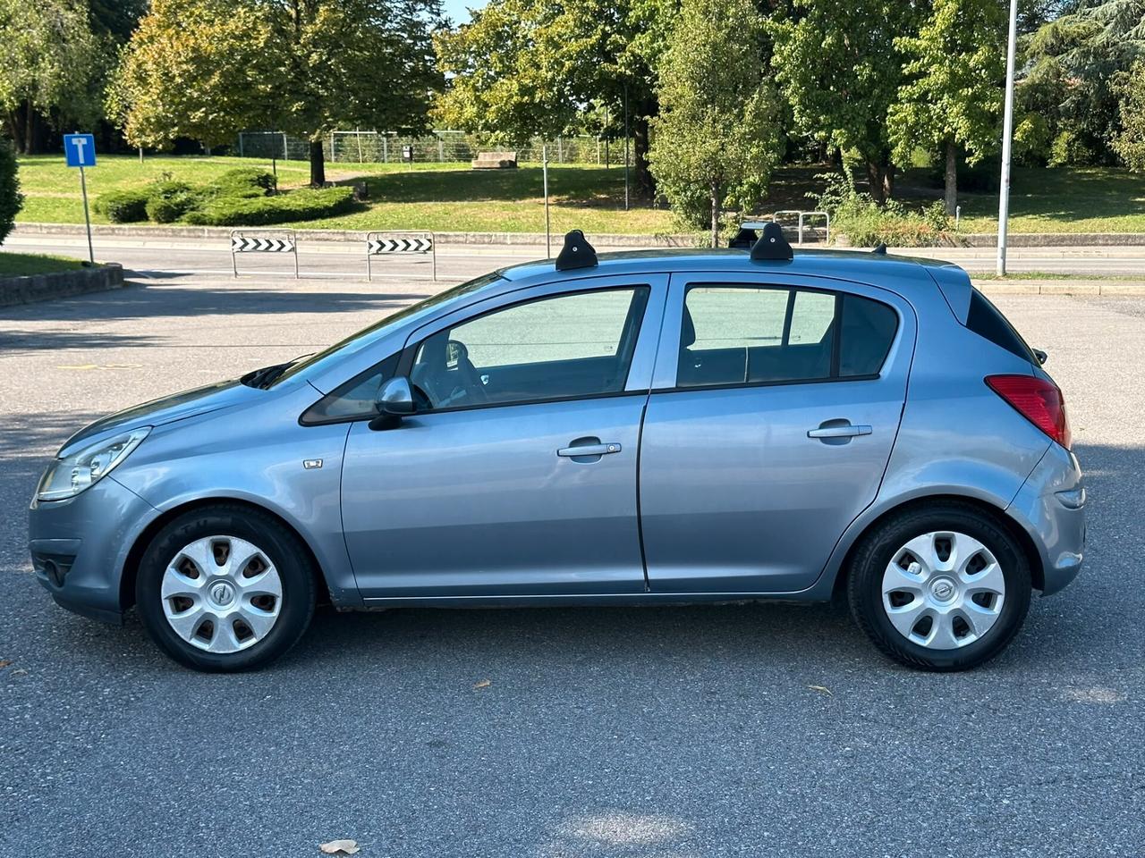 Opel Corsa 1.2 5 porte Enjoy
