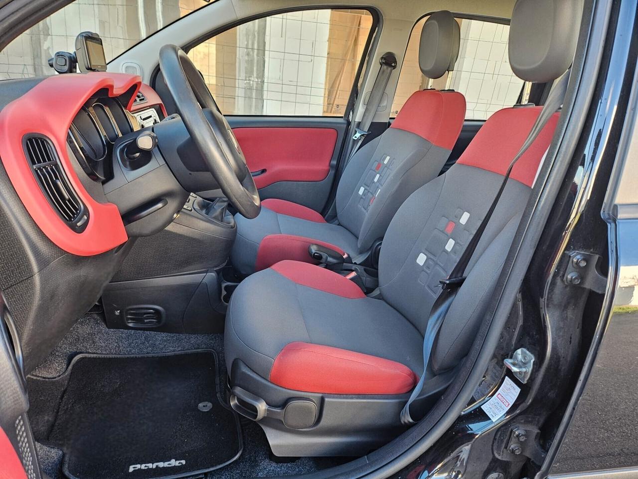 Fiat Panda 0.9 Lounge FULL OPTIONAL MULTIFUNZIONE SENSORI TOM TOM