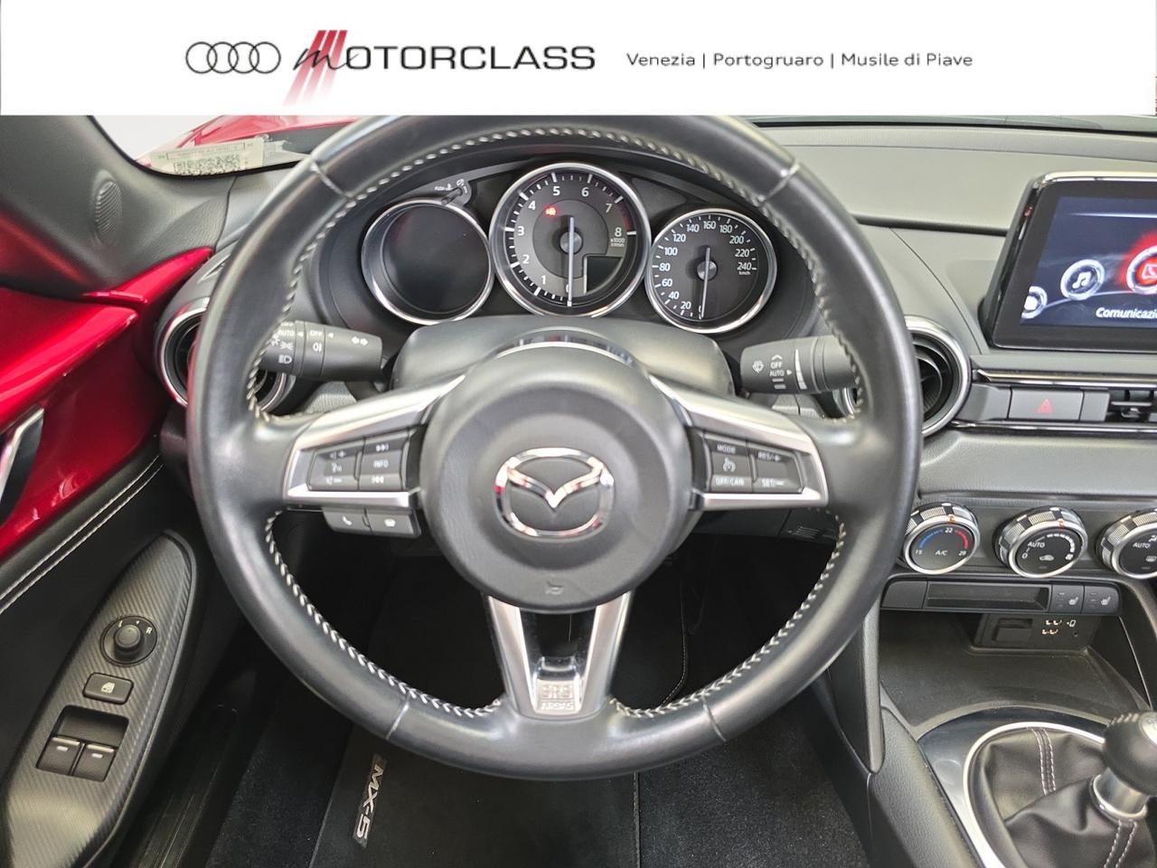 Mazda MX-5 soft top 1.5 skyactiv-g exclusive-line