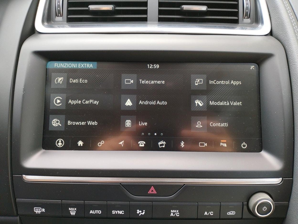 JAGUAR E-Pace (X540) E-Pace 2.0D 150 CV S