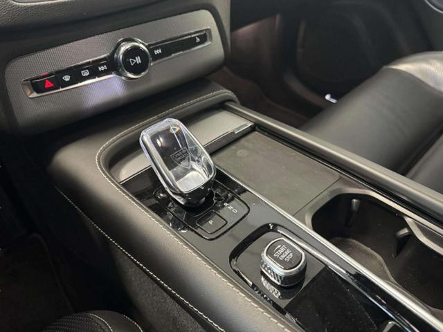 VOLVO XC90 B5 (d) AWD automatico 7 posti Ultimate Bright